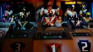 Power Ranger A La Velocidad De La Luz Y La Galaxia Perdida Omega Megazord Vs Trakeena