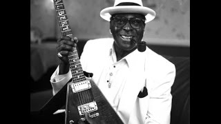 Albert King ~ I Can&#39;t Hear Nothing But The Blues !