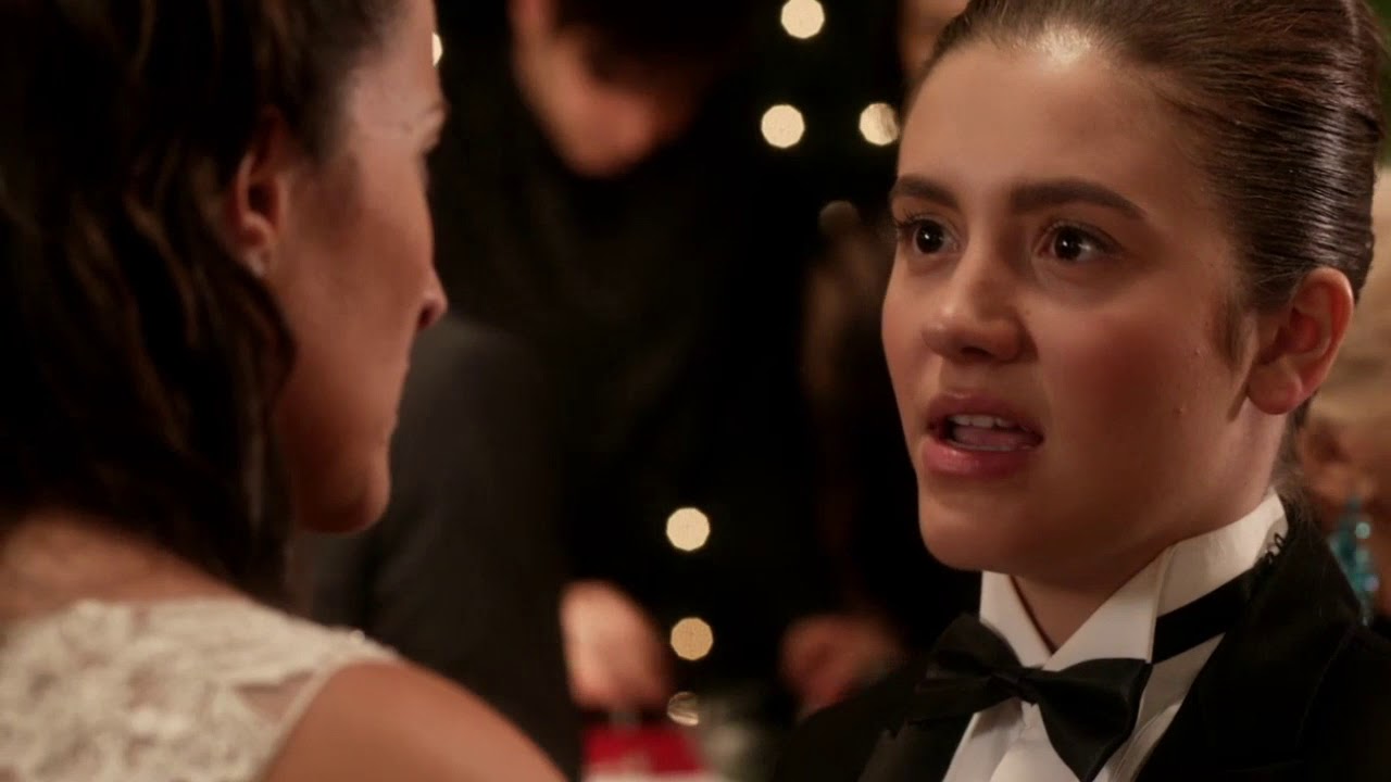 Zoë and Rasha - Rude - YouTube