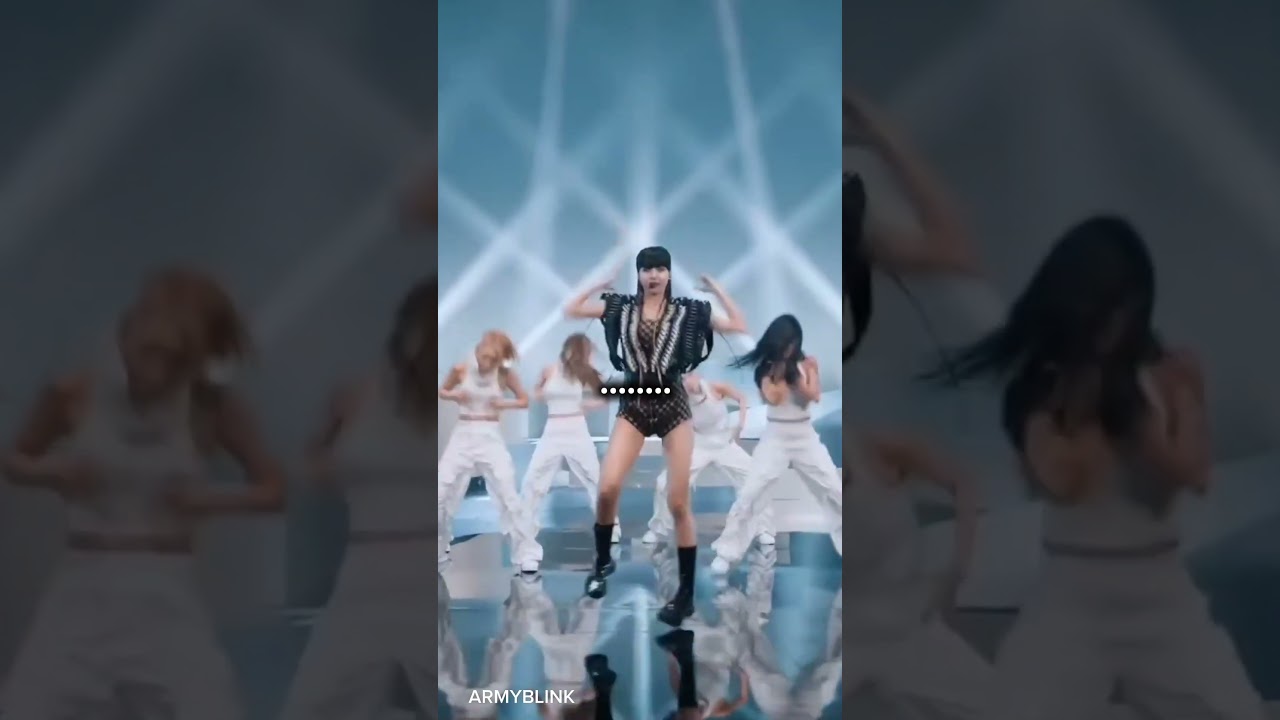 LISA VERSION 💫🔥#blackpink#lisa#viral#shorts#subscribe#like#ytshorts