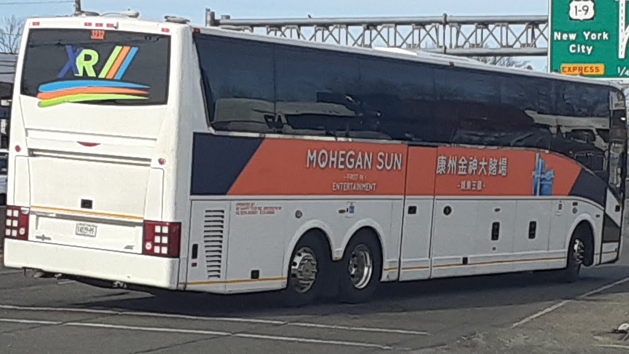 mohegan-sun-shuttle-turns-on-route-1-9-youtube