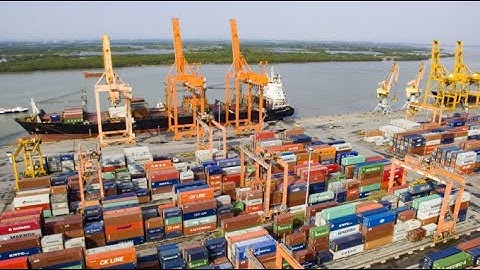 Trả Và Lấy Thùng container Ở Cảng Như Thế Nào ... ( Video 27)
