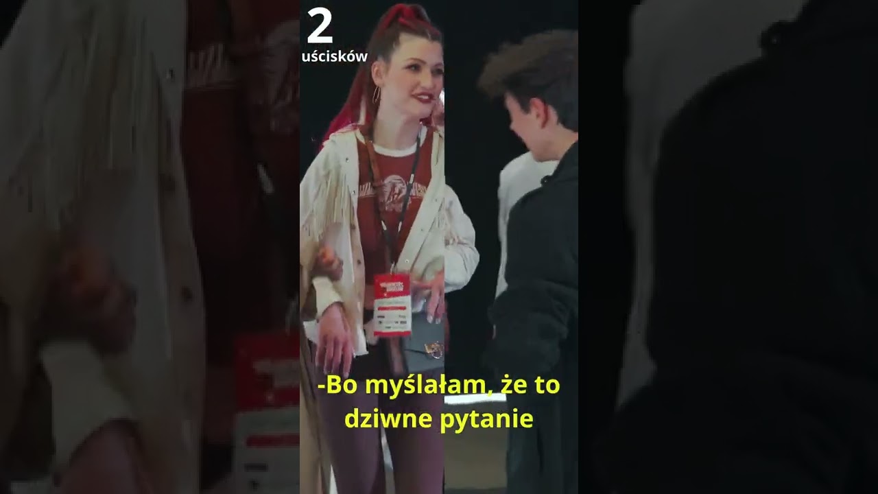Próbuję uścisnąć rękę 100 TOPOWYM YOUTUBEROM - Paulina Soboń #shorts