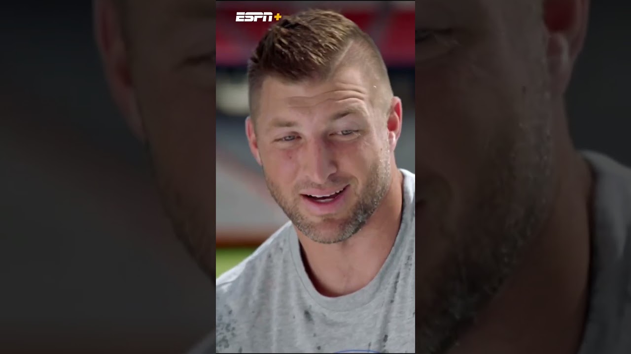 Tim Tebow playing football at Alabama?!? 👀 | #shorts #sports #football #collegefootball