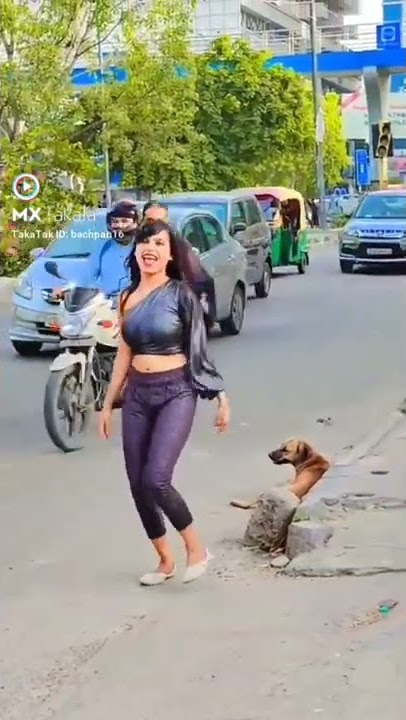 hot sexy girl dand road shot video hot