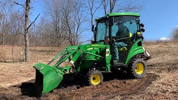 John Deere 1025R smoothing some trails and getting ready for food plots