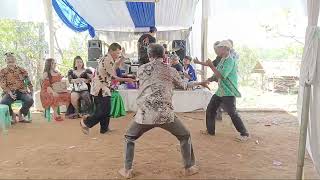 sedang live MALONG LAGU Sunda Buhun