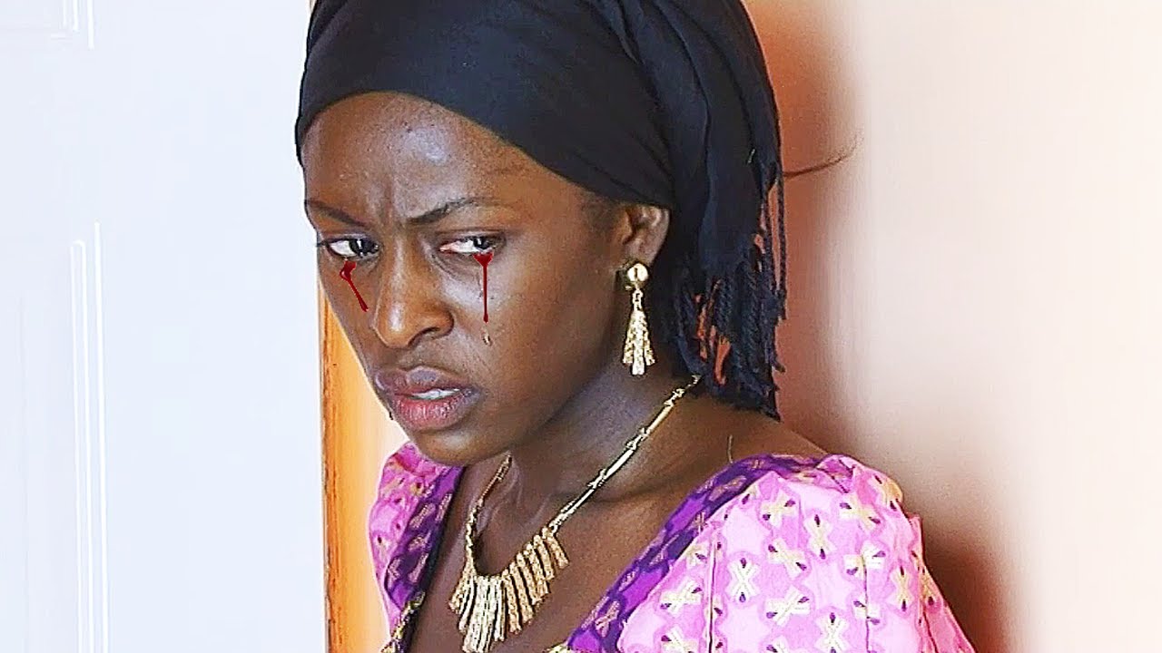 Download Nafisat Abdullahi ta yi kuka da jinin soyayyar Ali Nuhu - Hausa Movies 2021 | Hausa Film 2021