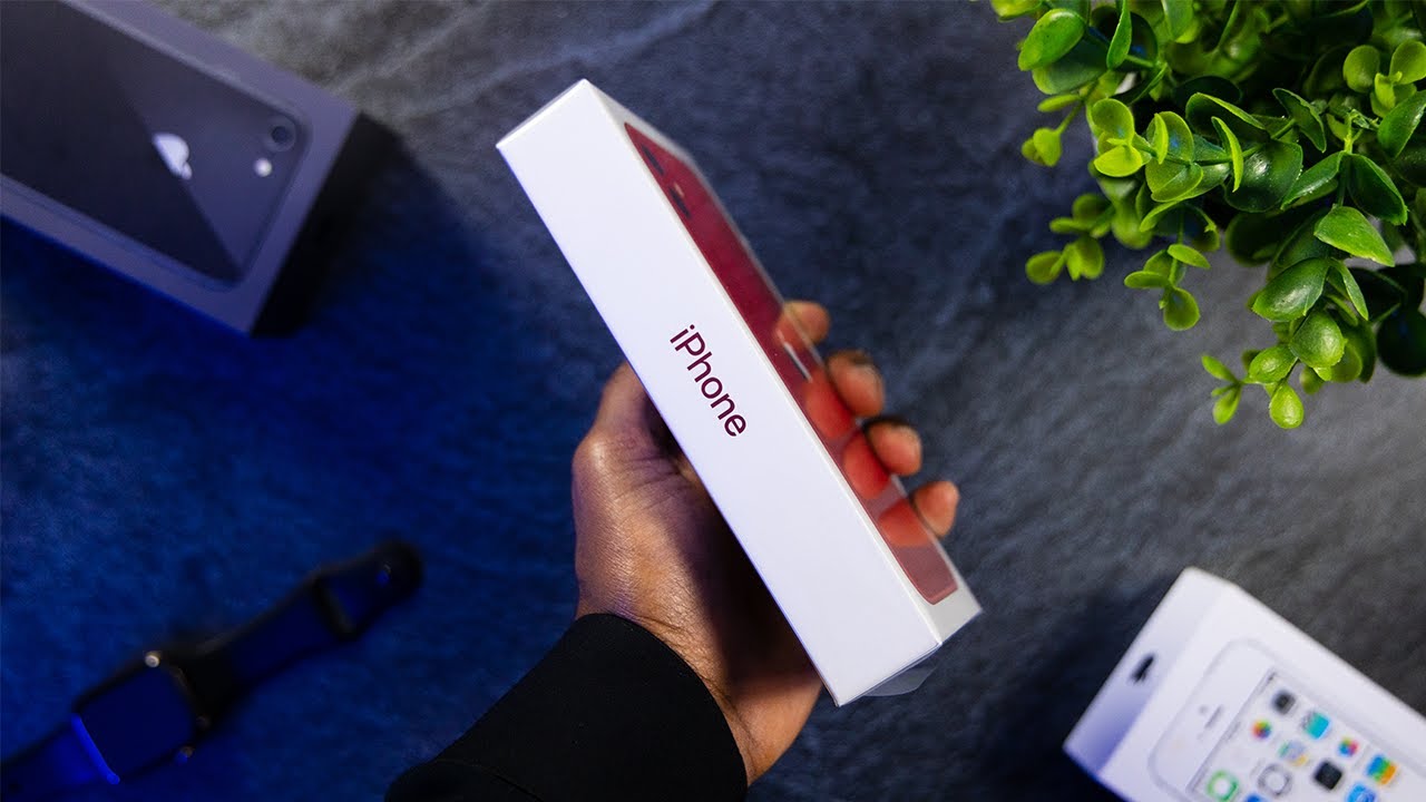 First Look At The New Iphone Box What Do We Get Inside Youtube