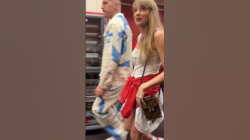 Taylor Swift SHOWED UP to watch Travis Kelce play! 👀