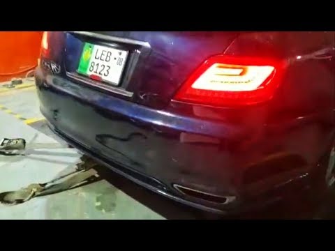 Tuned Toyota Mark X At 300km H Youtube