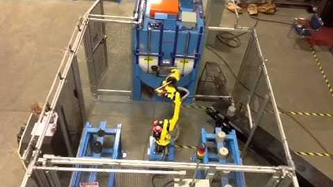 RXS900 RB ROBOT LOADED BLAST MACHINE OPERATES UNATTENDED