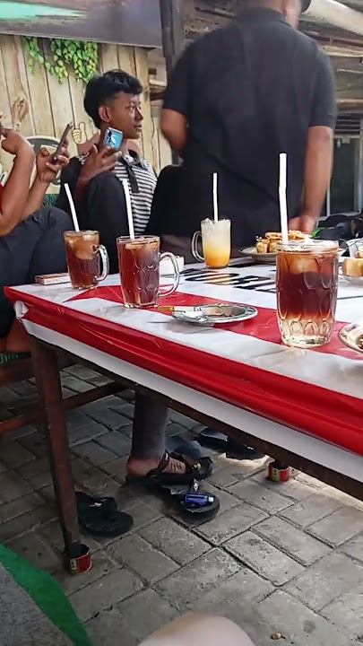 sarapan pagi di nasi rawon #viral #automobile #status #story
