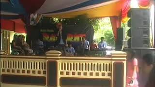 Gerimis melanda hati,aldy mc