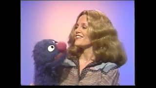 Celebrity Sesame Street   Sing Along and Sing, Hoot and Howl Profile