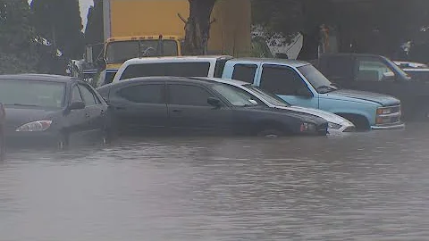 Heavy rain brings flooding, evacuations in Washington state