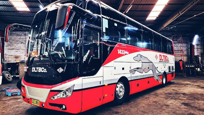 Qadimgi ruslar kiyimda minutlar berishadi Bukin nurining yoritilishi