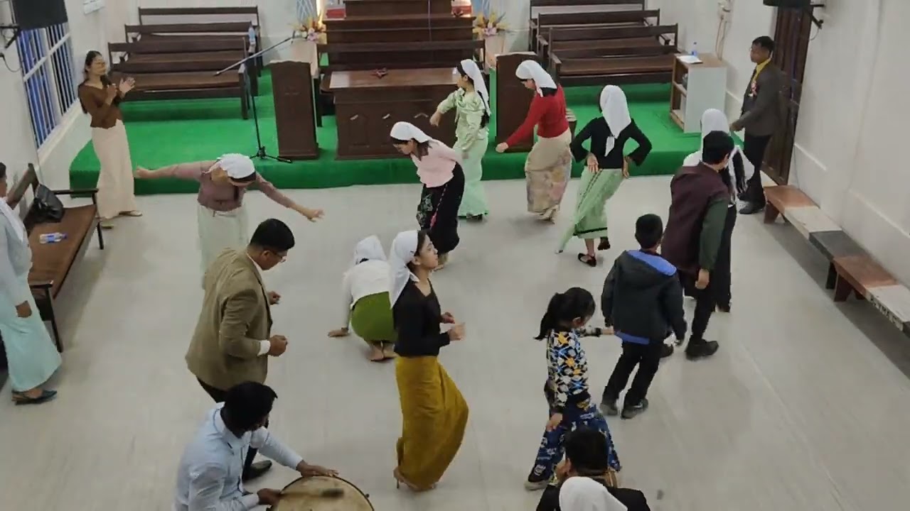 Evan Hmingsanga + Thlaraulam hla. Chawngte bial ; Lawngtlai district inkhawmpui zailenkhawm. 