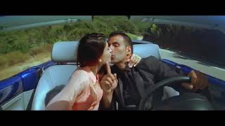 Kareena Kapoor kissing scene with Akshay Kumar #akshaykumar #kareenakapoor