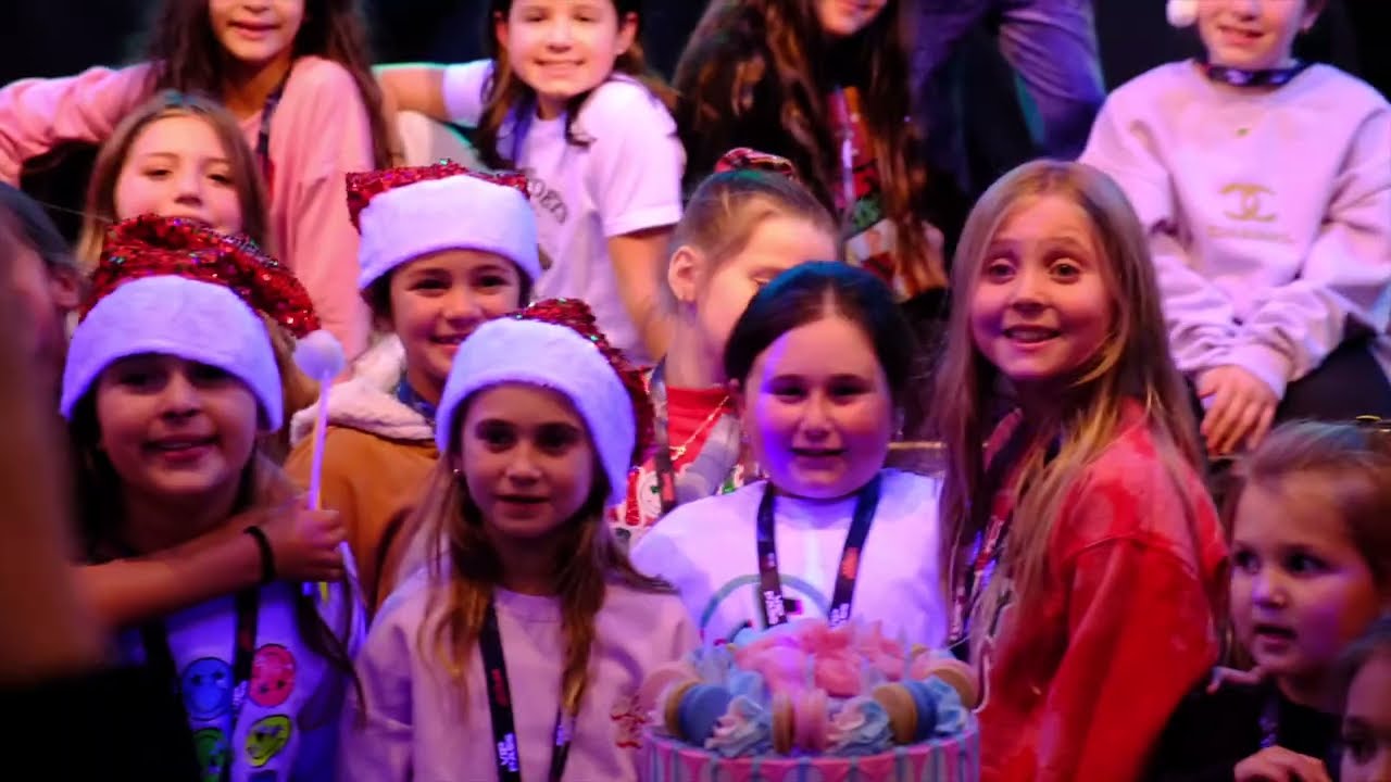 Hailey's Pop Star Party Music Video