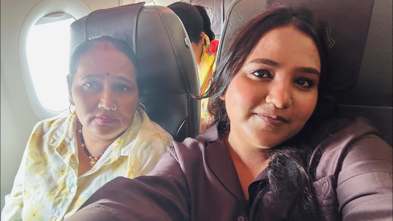 मम्मी के साथ दिल्ली 😍#rolijaunpuriyavlog 