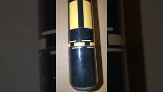Meucci Originals 84-5 pool cue - Showing the condition of it
