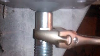 How To Level a Floor With a Jack Post