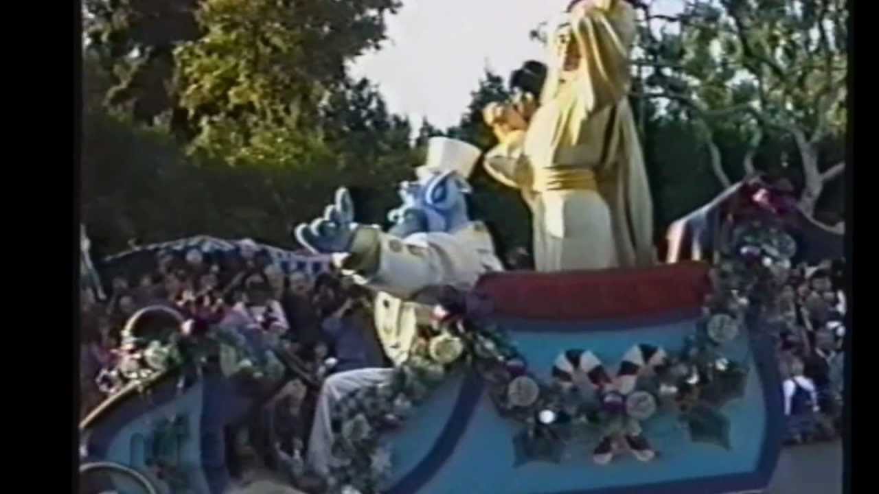 A Christmas Fantasy Parade 1995