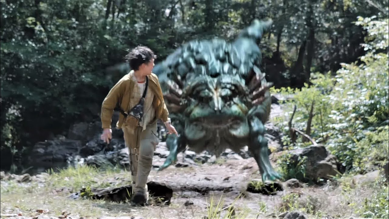 男孩被巨蛙追击，躲进河里逃过一劫！|【大蛇3龙蛇之战 Varanus Priscus】|驚悚/冒險/災難|【電影派對】