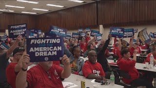 State and federal leaders show support for UAW ahead of possible strike