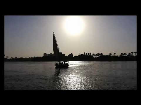 والموجة تجرى ورا الموجة غناء حسين عبد الغني السيد