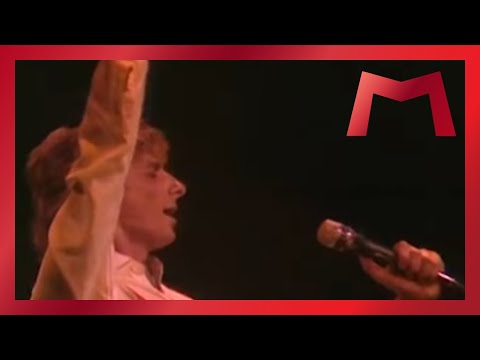 Barry Manilow - I Write The Songs (Live from the 1984 BBC Special Manilow Magic)