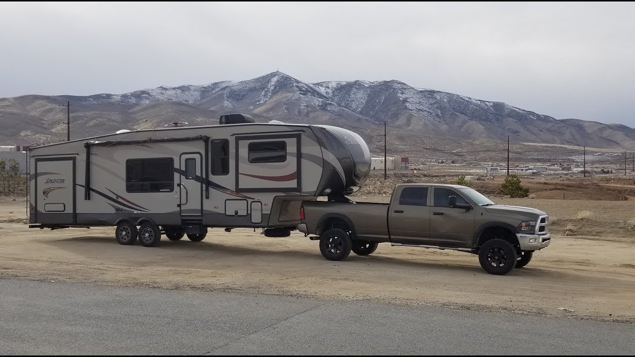 I bought cheapest 2015 RV 5th wheel in the country from copart - YouTube