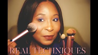Real Techniques Everyday Essentials Brush Set/Perfect For Beginners