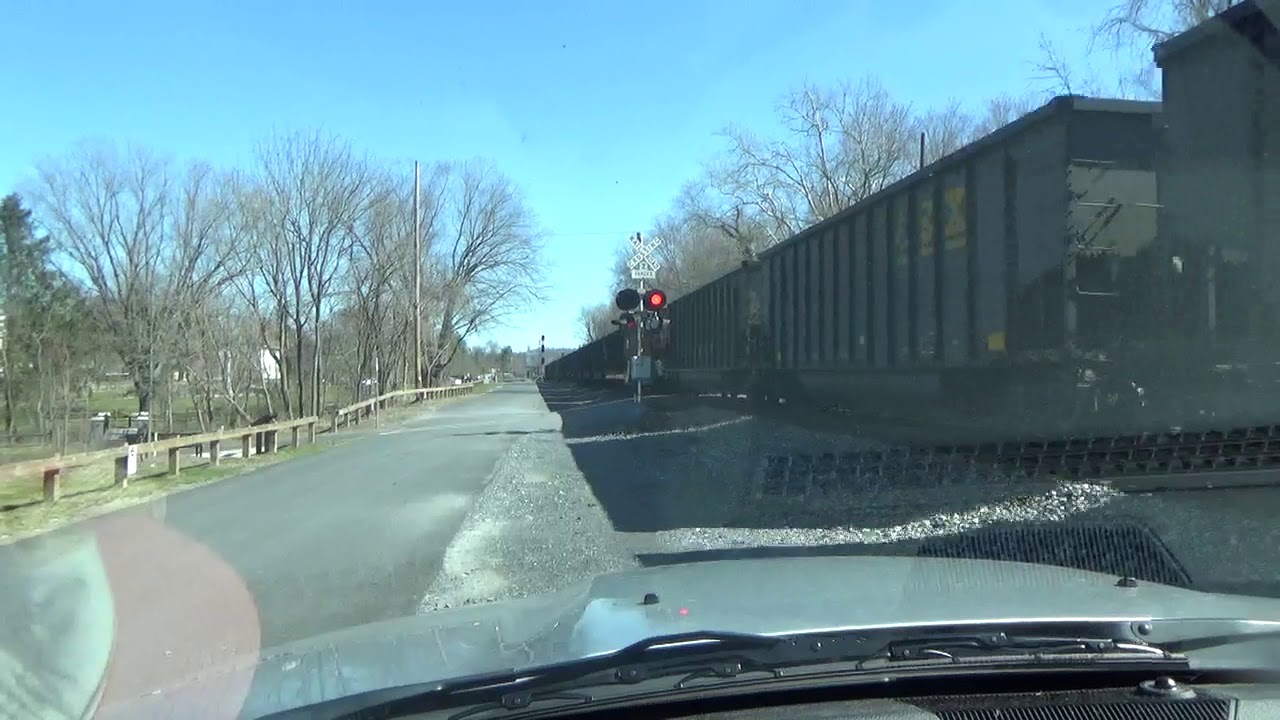 #9163 CSX E780-06 Empty Coal train - YouTube