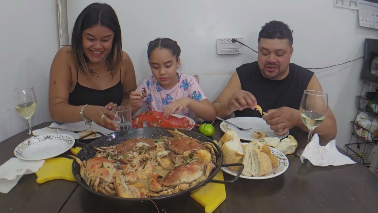 Les debia esto a mis Hijas Langosta/lobster con jaiba siempre cumplo mi palabra