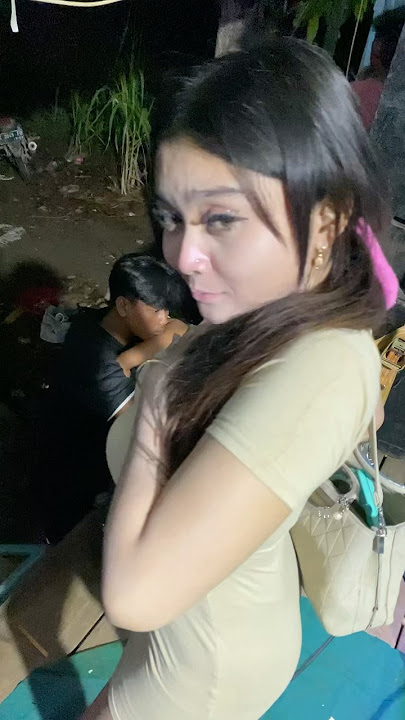 Yaya Aprilia bisik bisik