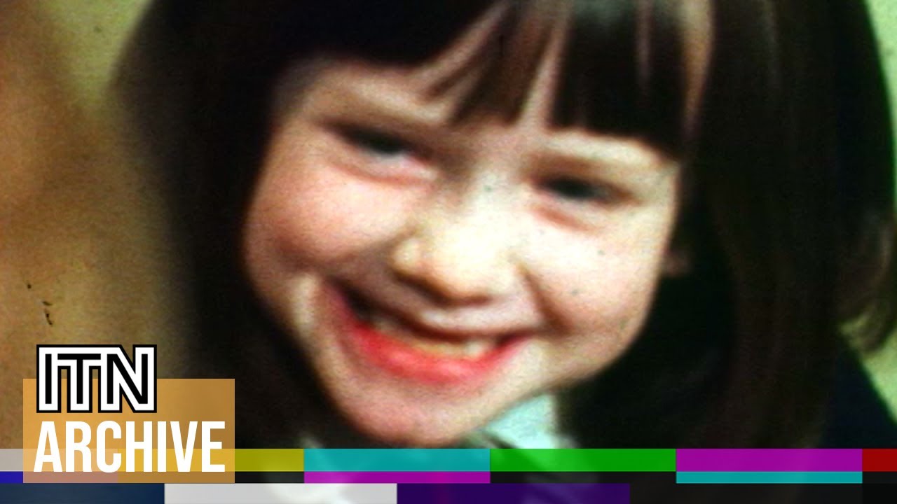 School Children Talking About Christmas (1972)