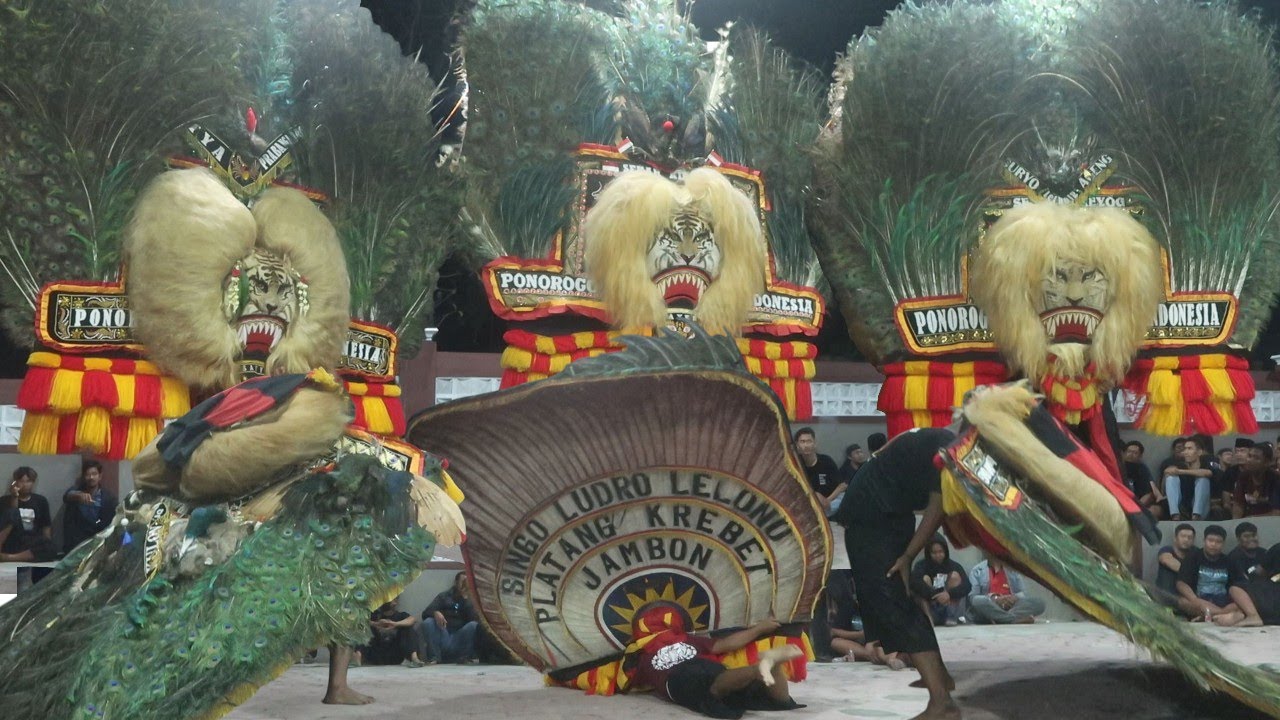KEREN BANGET ATRAKSI KAYANG GULUNG PULUHAN PEMBARONG REOG PONOROGO TERBESAR 