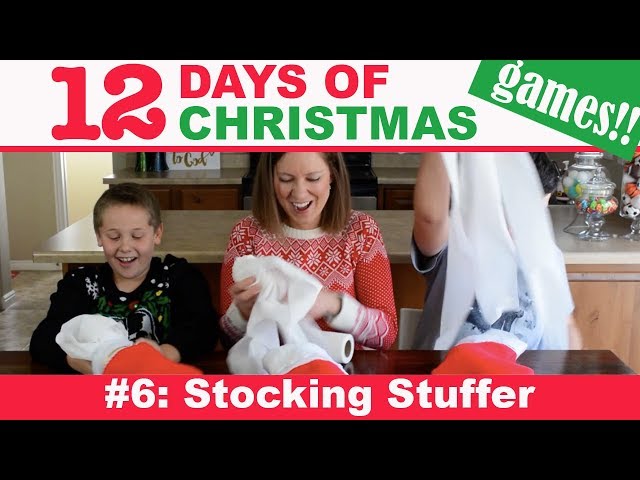 6 Christmas Pop 'n' Catch Games – Fun Party Bag Fillers & Stocking Stuffers For Kids With Santa, Elf & Snowman Designs