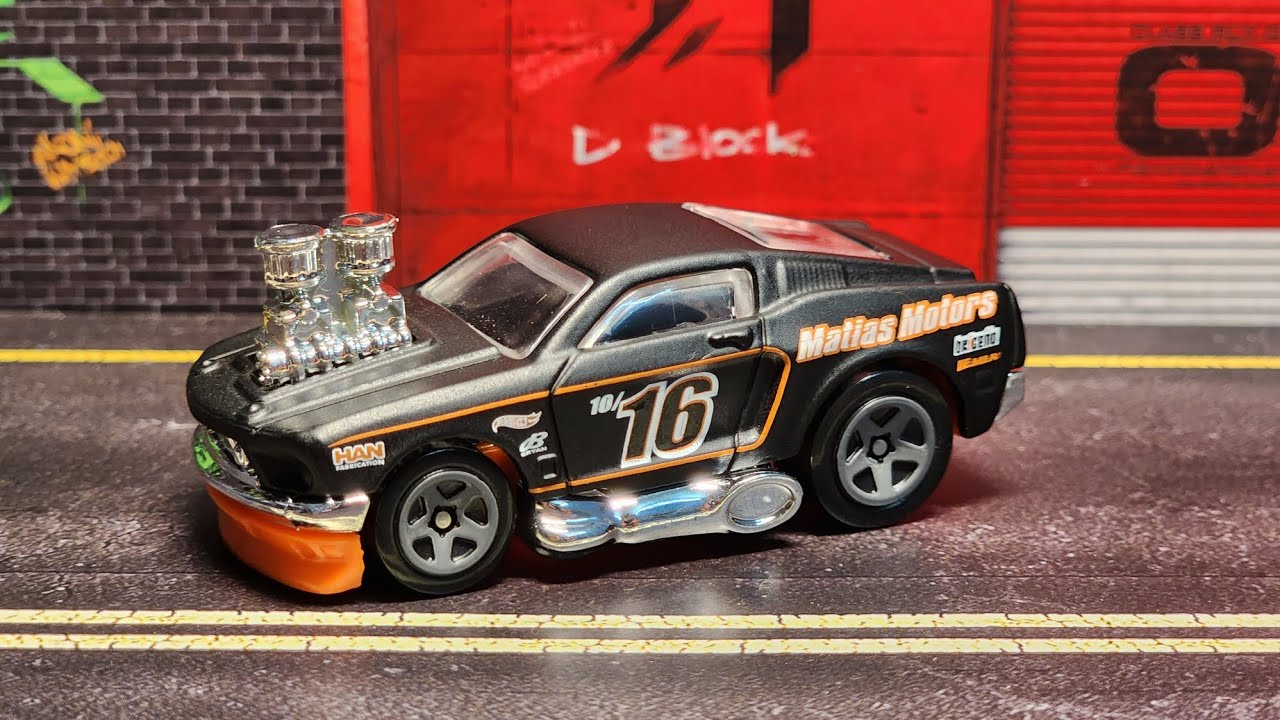 Hot Wheels 2017 &rsquo;68 Ford Mustang Tooned &ndash; #27/365 In Scala 1:64 (Nuova)