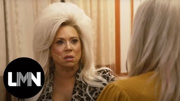 Theresa Caputo SHOCKS Everyone With a Spot-On Reading | Raising Spirits | LMN