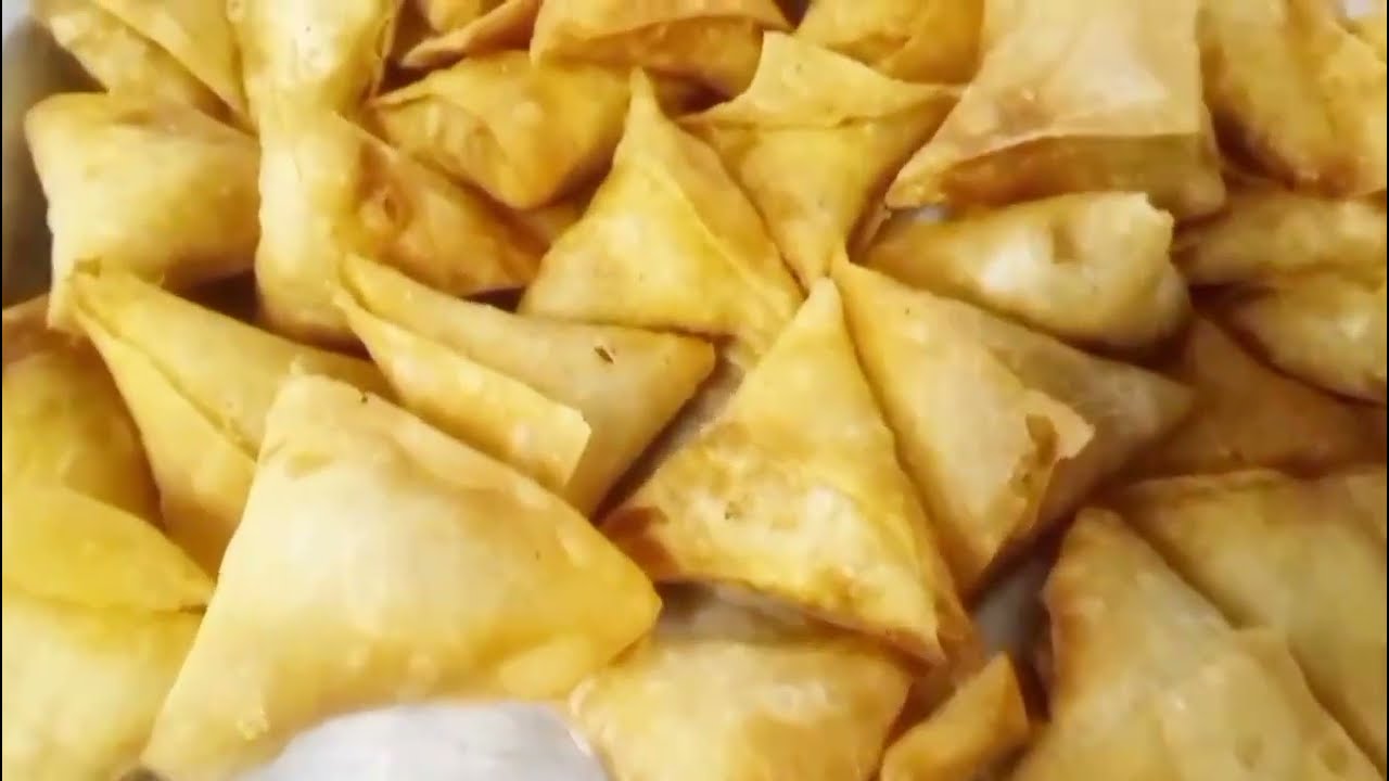 Chicken Keema Samosa Recipe | Ramzan Special | By Fida Food Recipe | Qeema Samosa |