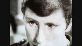 Video-Miniaturansicht von „CHRIS FARLOWE / SHE'S ALRIGHT - 1965“