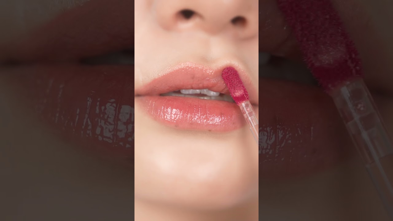 How to use 'Herg Over Lip Glow Duo - Rosy Dusk Tint + Moody Rose Pencil'