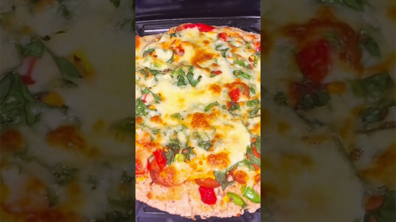 The Best Guilt-Free Oatmeal Breakfast Pizza 🍕✨