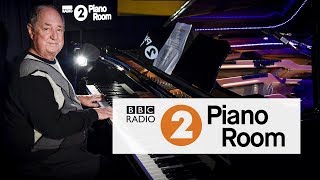 Neil Sedaka - Laughter In The Rain (Radio 2's Piano Room) chords