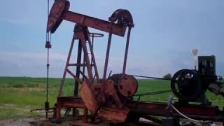 Bethlehem Pumpjack with D12 Bell Engine
