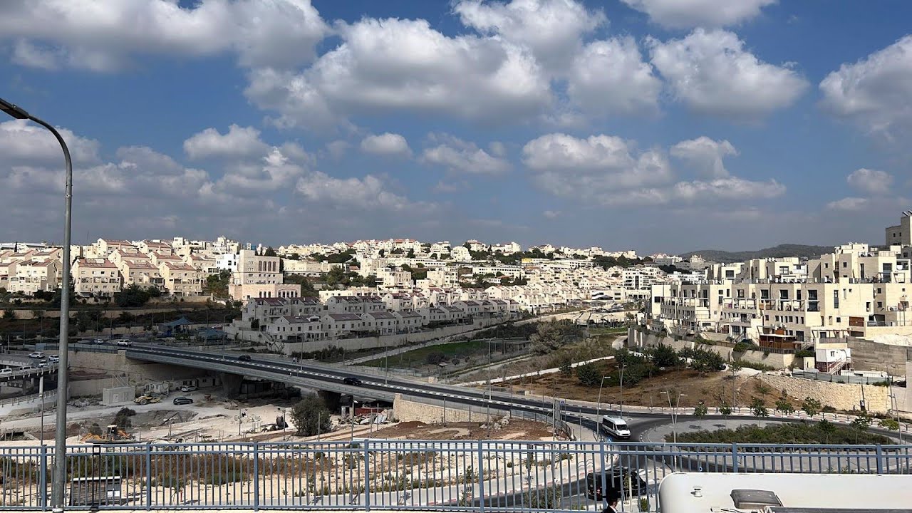 FOR SALE in Ramat Beit Shemesh Gimmel2, Exclusively with Lemkin Realty