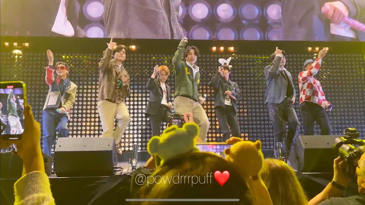 211203 - FANCAM - BTS - Butter - KIIS FM Jingle Ball - YouTube